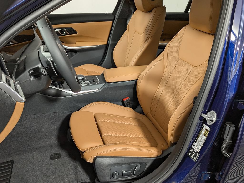 New 2026 BMW 330i xDrive Sedan AWD/4WD image 13