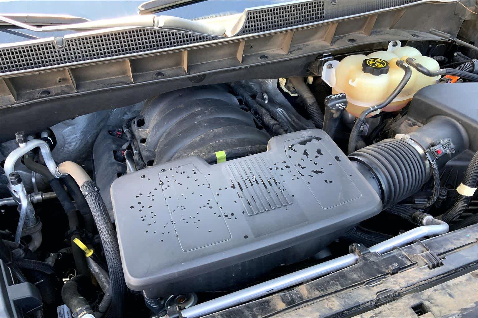 Used 2022 Chevrolet Silverado 1500 RST AWD/4WD image 31