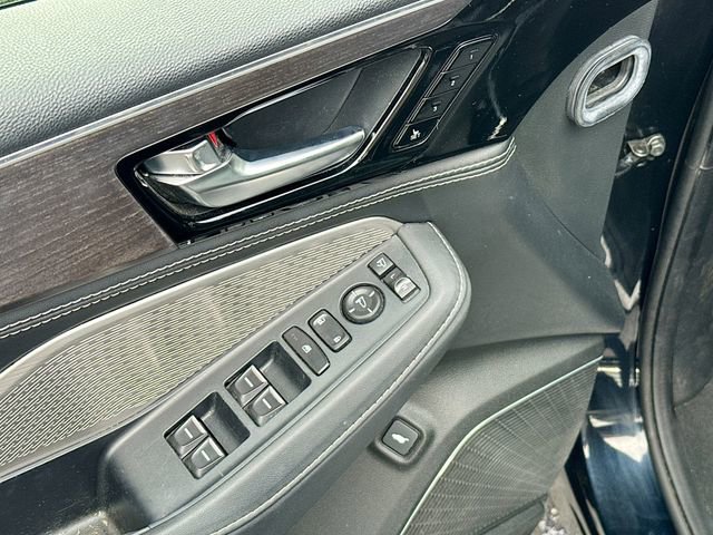 Used 2023 Acura MDX SH-AWD w/ Advance Package image 11