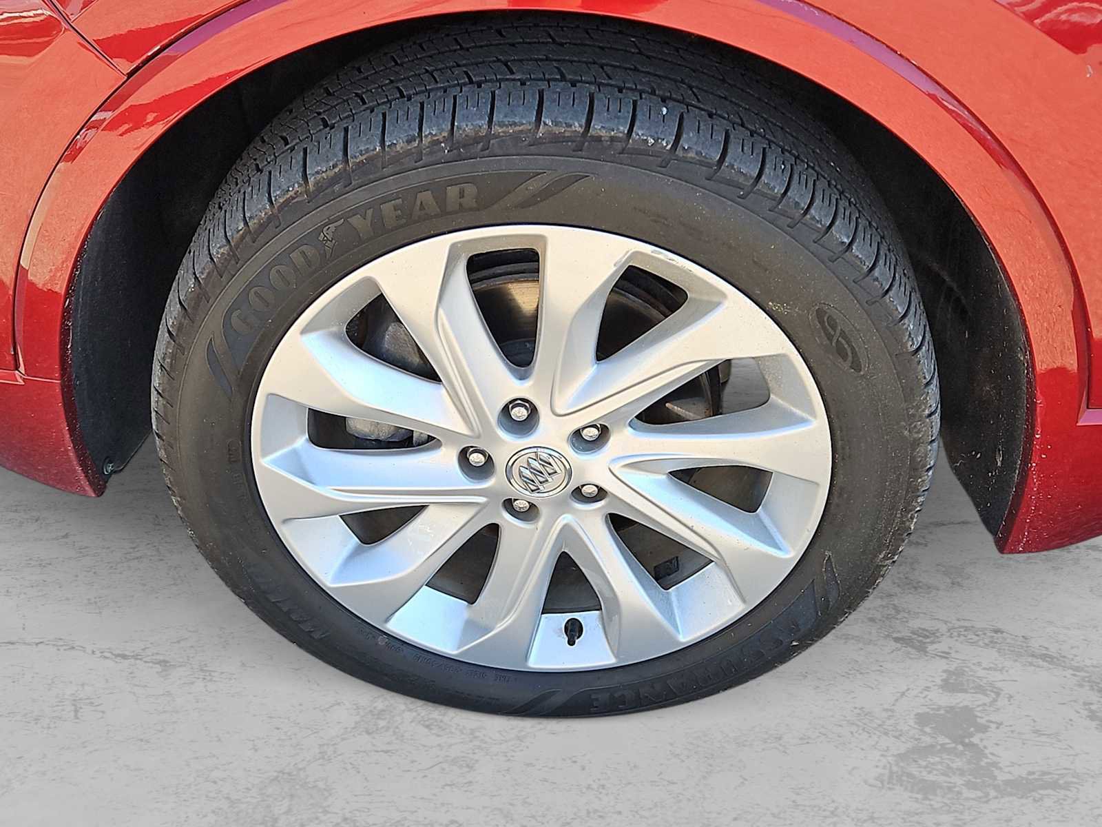 Used 2018 Buick Envision Premium image 12