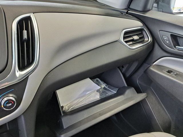 Used 2020 Chevrolet Equinox LS w/ LS Convenience Package FWD image 18