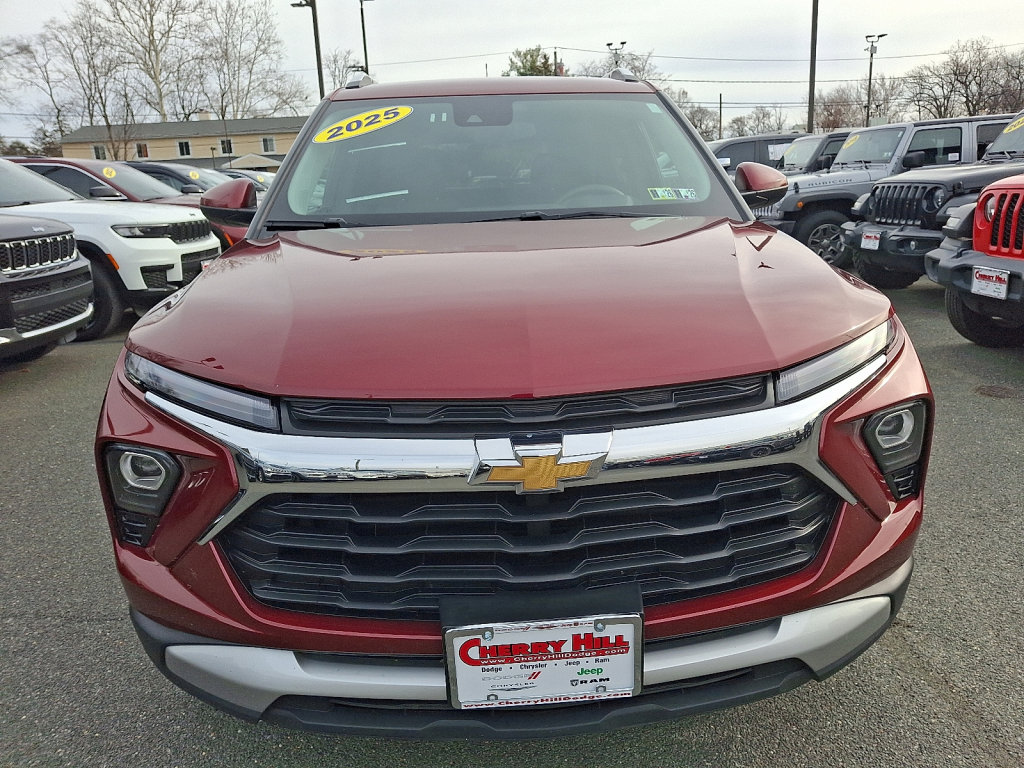 Used 2025 Chevrolet TrailBlazer LT image 8