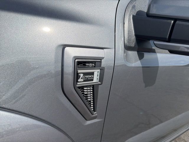 New 2025 Ford F150 Lariat w/ Equipment Group 501A Mid image 68