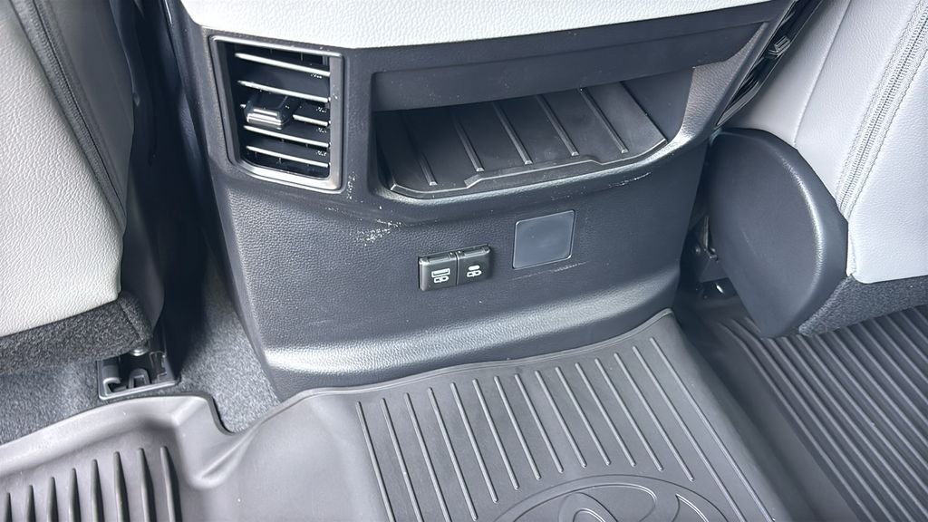 New 2026 Toyota Tundra Limited AWD/4WD image 9