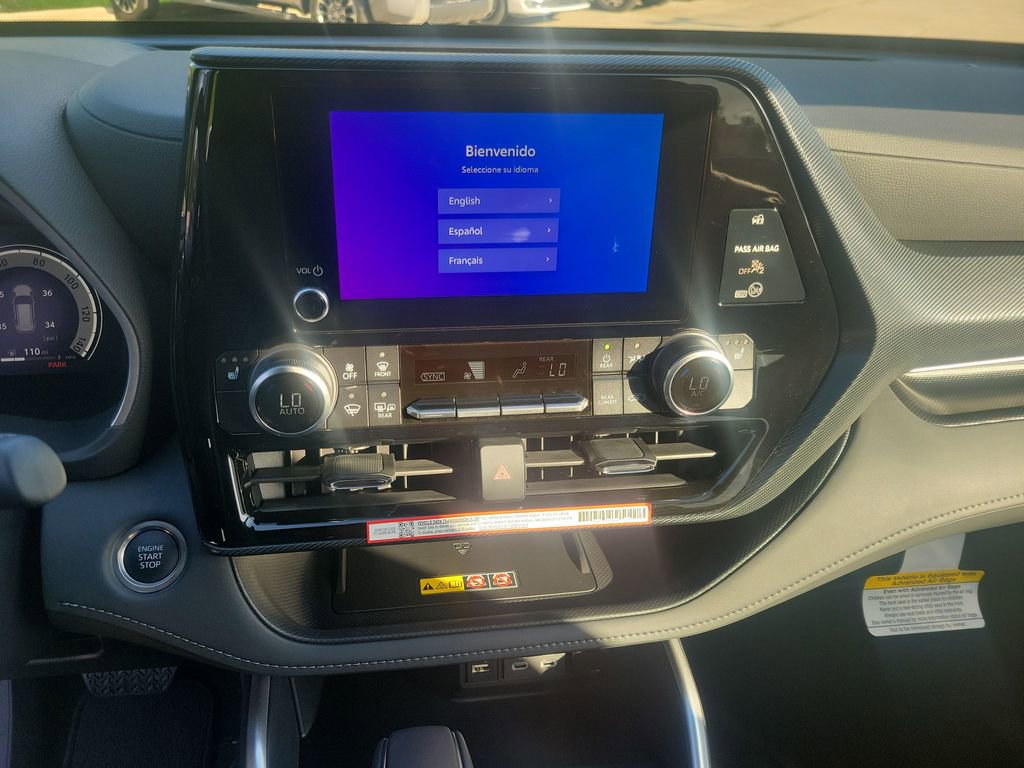 Used 2026 Toyota Highlander XSE image 23