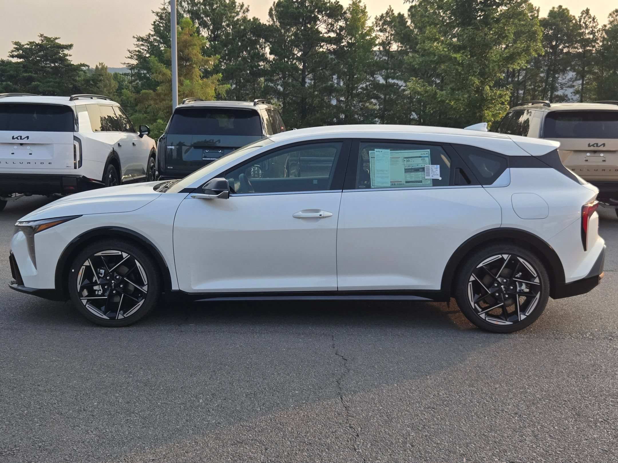 New 2026 Kia K4 EX FWD image 4