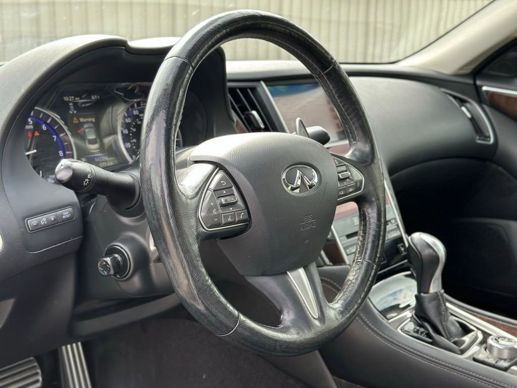 Used 2015 INFINITI Q50 Sport w/ Deluxe Technology Package image 17