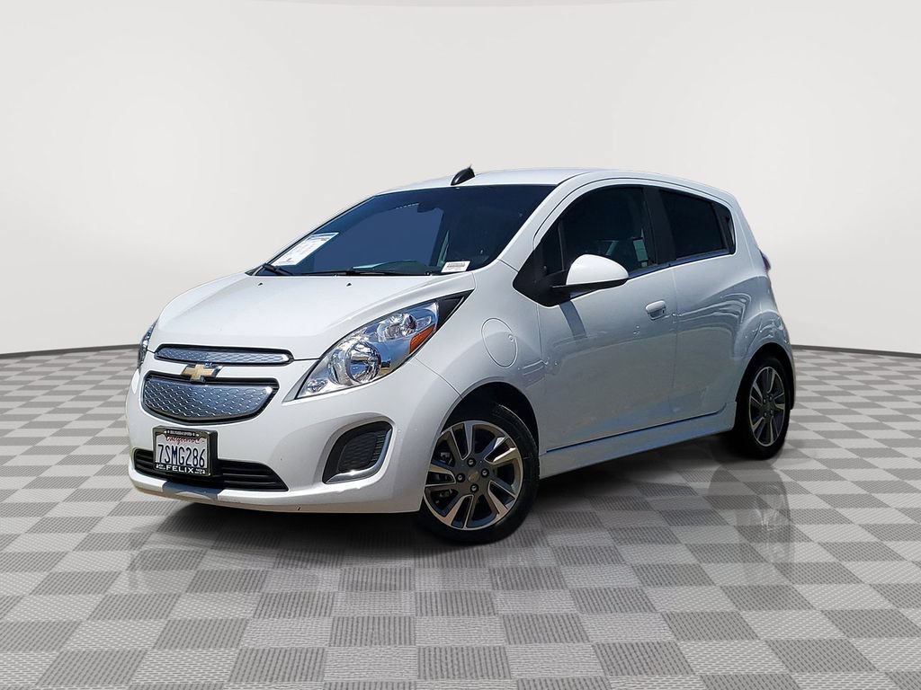 Used 2016 Chevrolet Spark LT FWD image 2