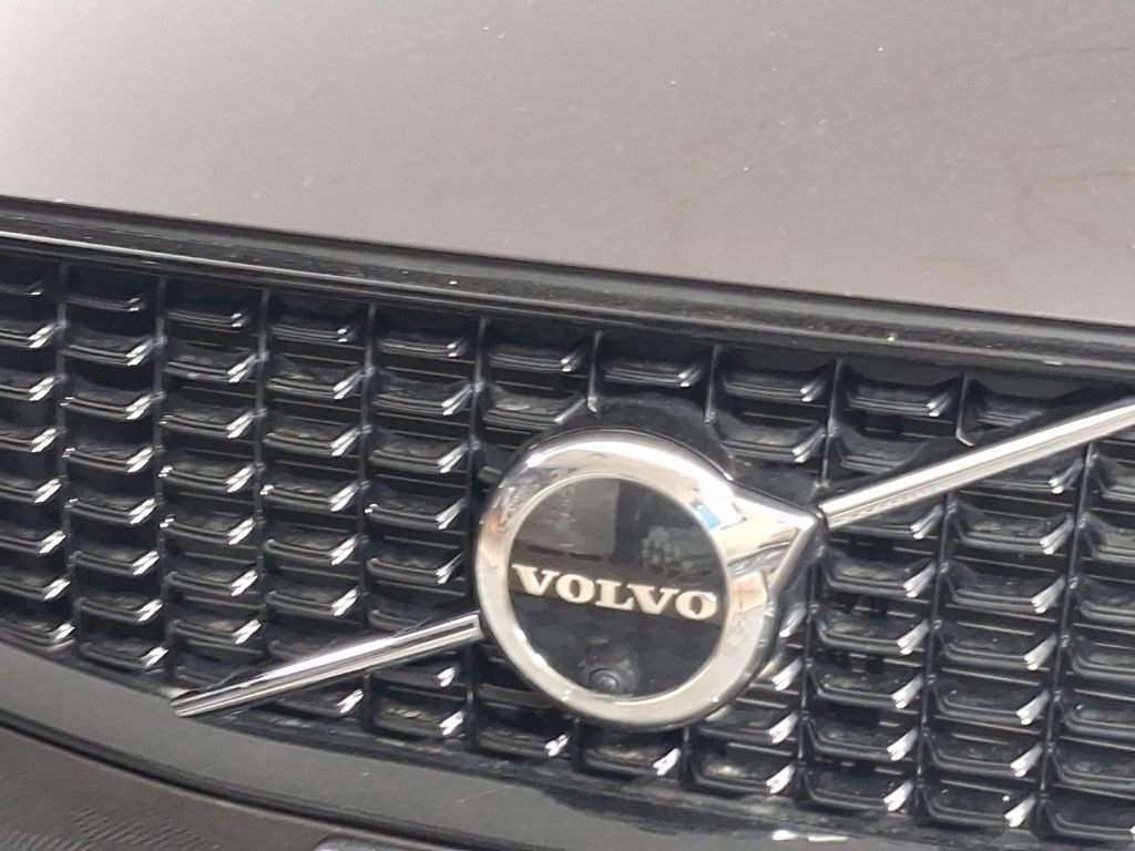 Certified 2023 Volvo XC90 T8 Ultimate AWD/4WD image 5