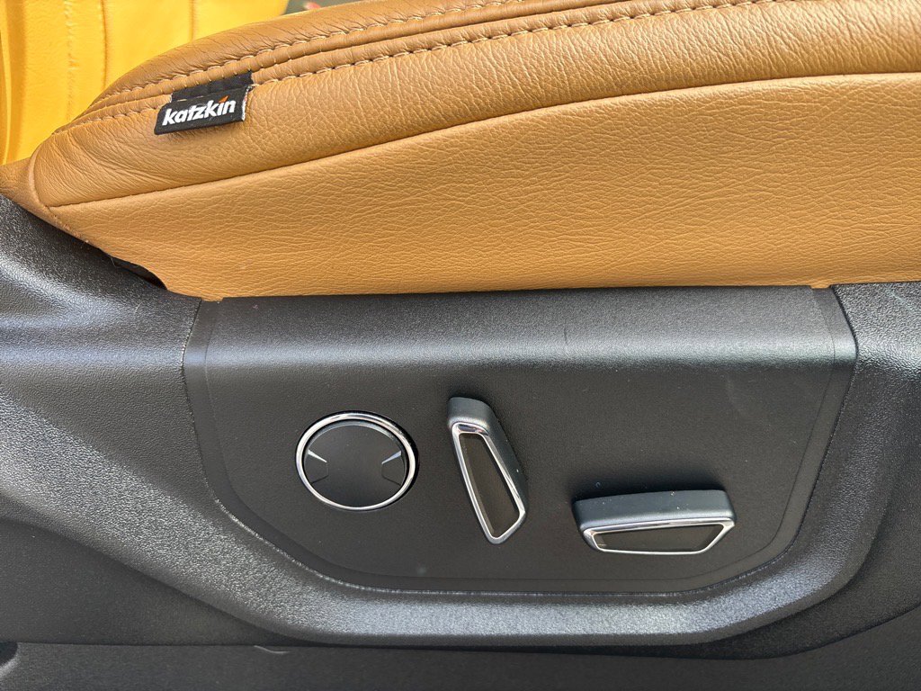 Used 2018 Ford F150 XLT w/ Equipment Group 302A Luxury image 25