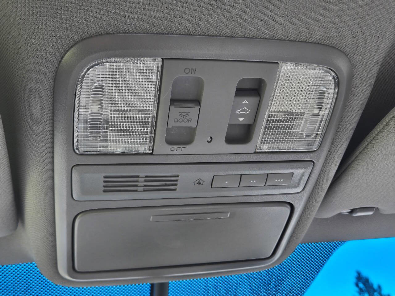 Used 2011 Honda Pilot EX-L image 26