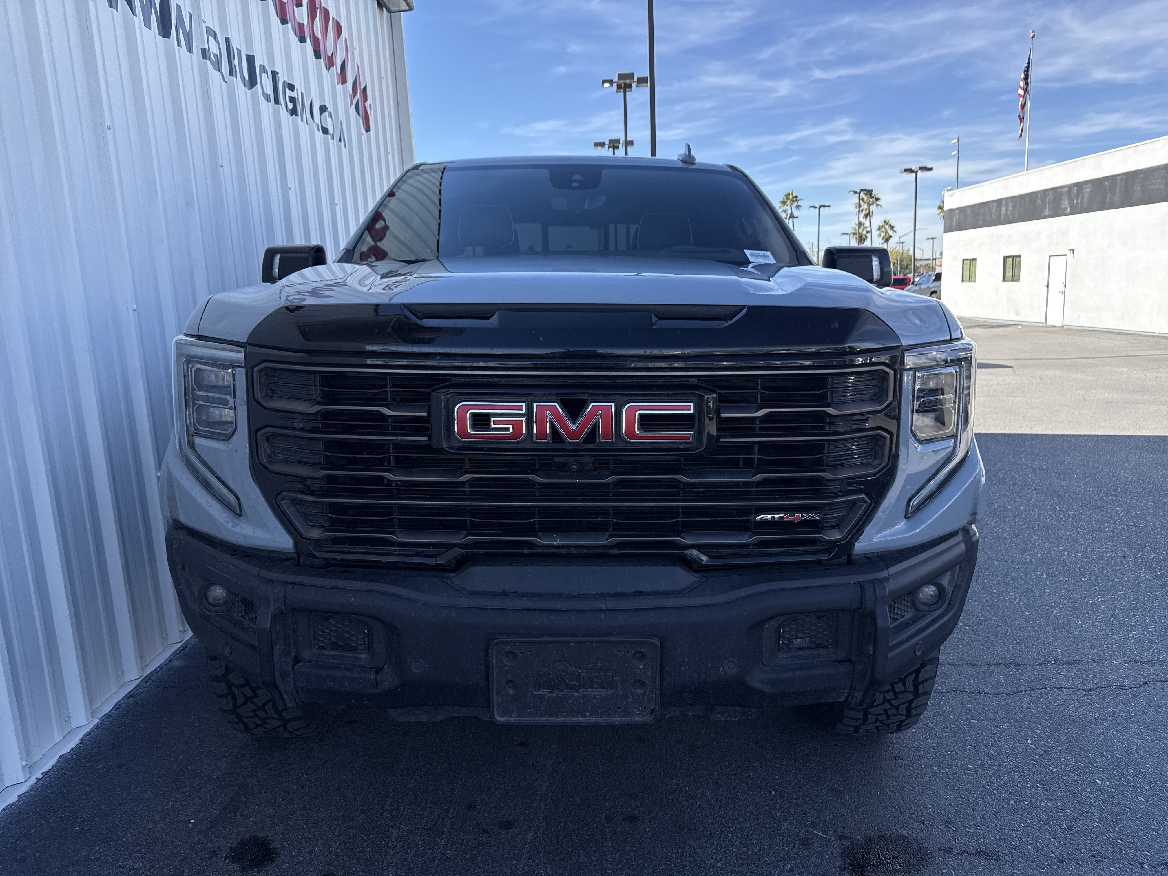 Used 2024 GMC Sierra 1500 AT4X image 7