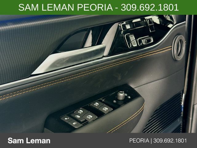 New 2026 Jeep Grand Wagoneer Summit image 18