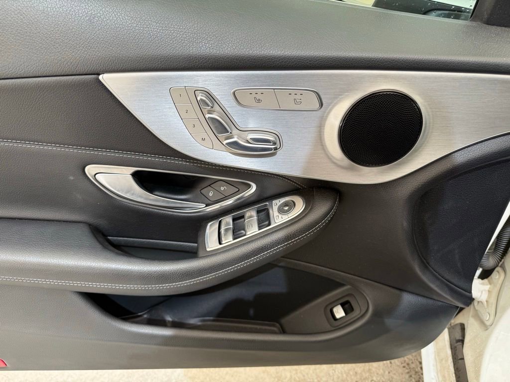 Used 2017 Mercedes-Benz C 300 Cabriolet image 8