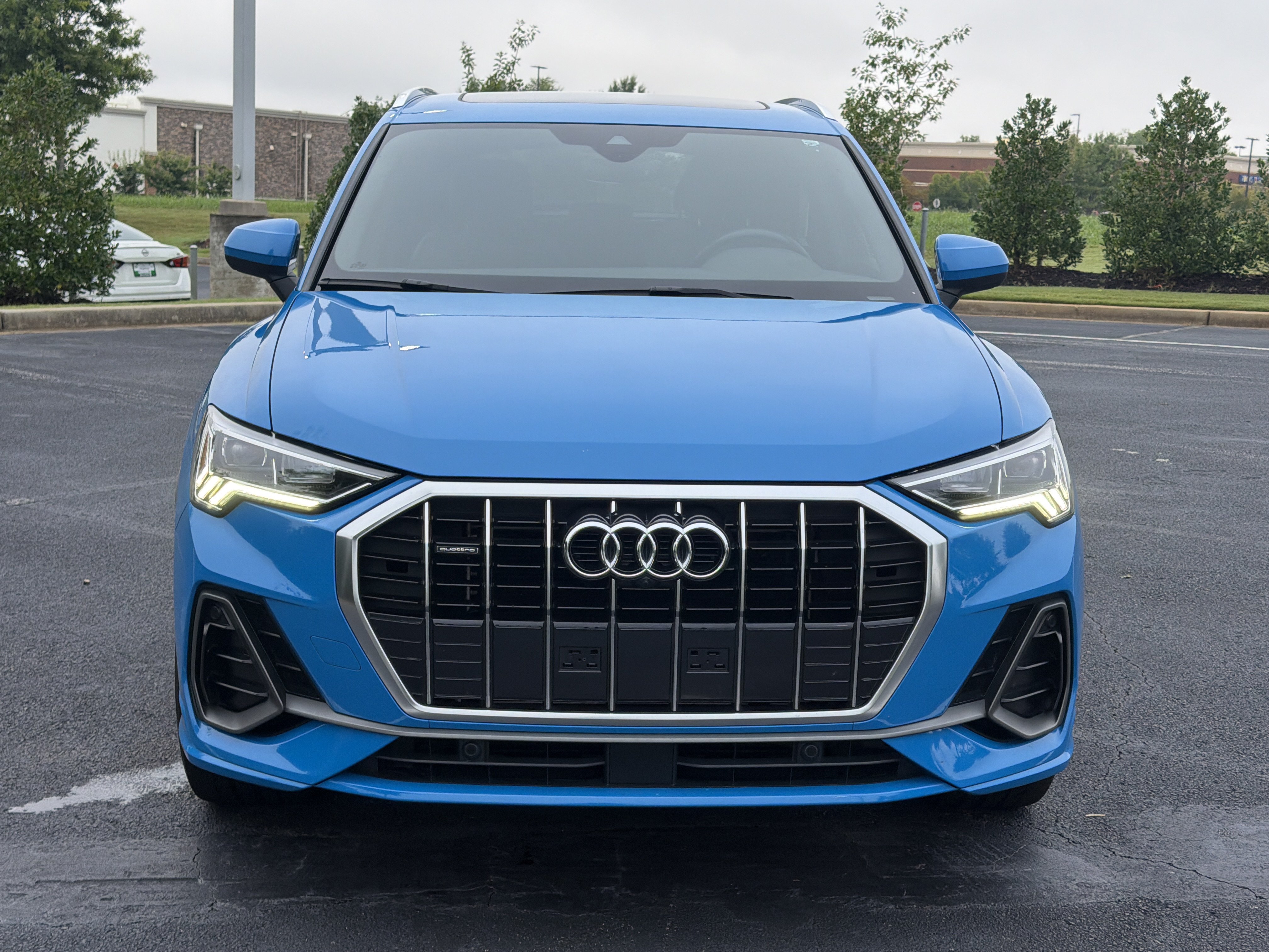 Used 2020 Audi Q3 2.0T Prestige w/ Prestige Package AWD/4WD image 3
