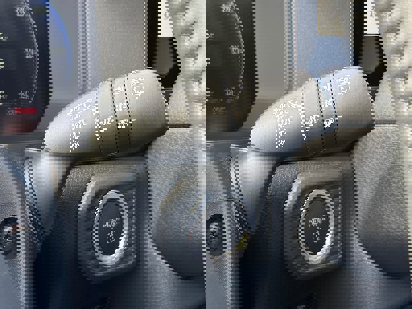 Used 2025 Toyota Land Cruiser w/ Premium Package image 20