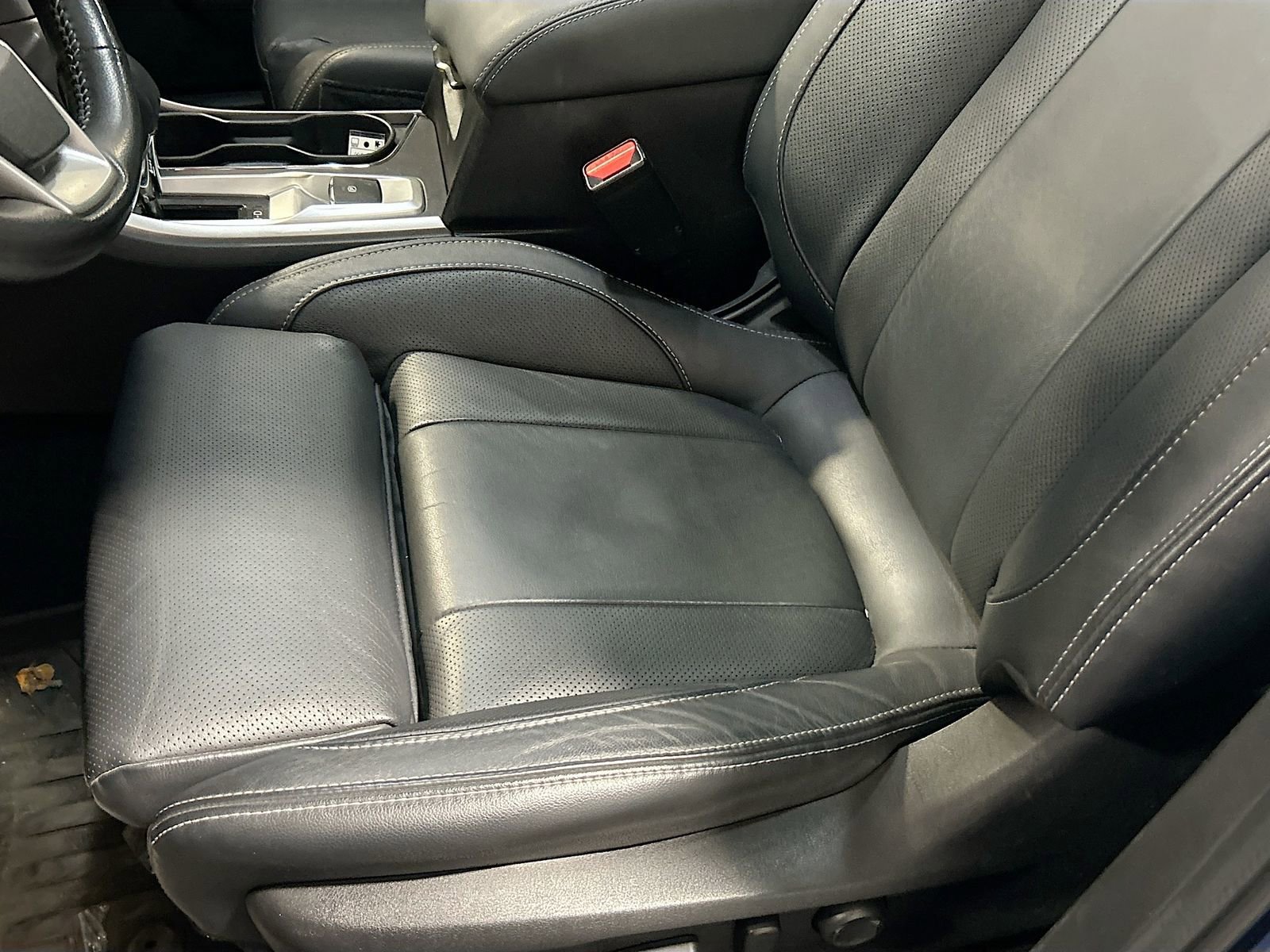 Used 2021 Subaru Ascent Limited w/ Technology Package image 20