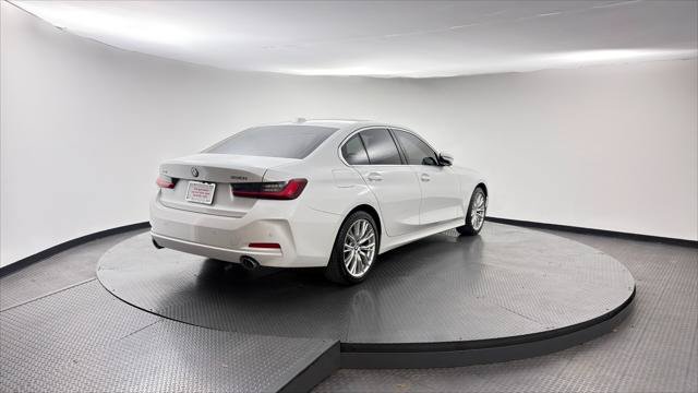 Used 2024 BMW 330i xDrive Sedan w/ Convenience Package AWD/4WD image 8