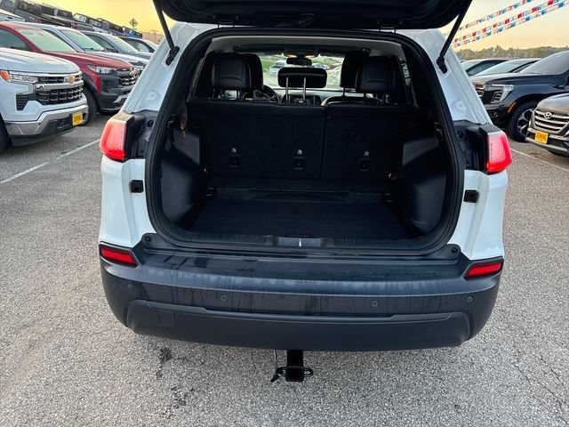 Used 2019 Jeep Cherokee Latitude Plus AWD/4WD image 22