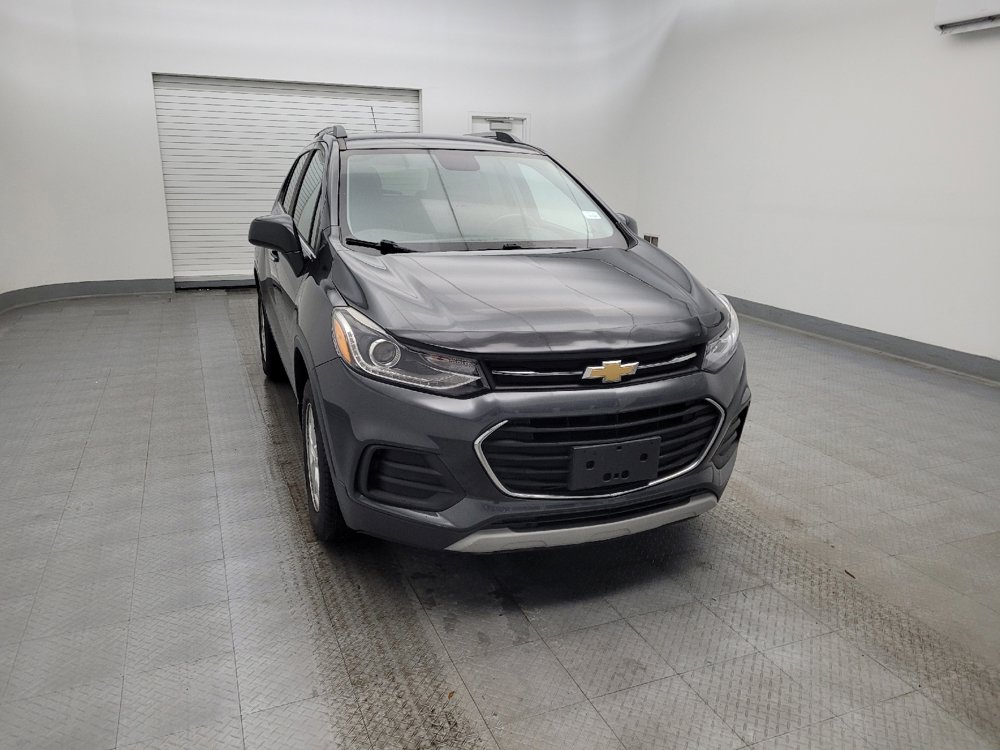 Used 2019 Chevrolet Trax LT w/ LT Convenience Package image 14