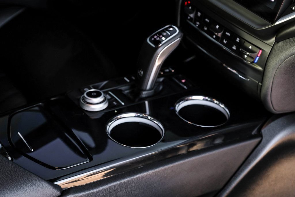 Used 2023 Maserati Ghibli Modena RWD image 24