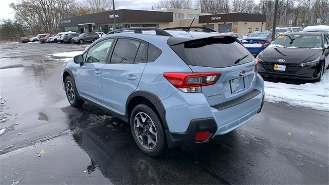 Used 2020 Subaru Crosstrek 2.0i image 3