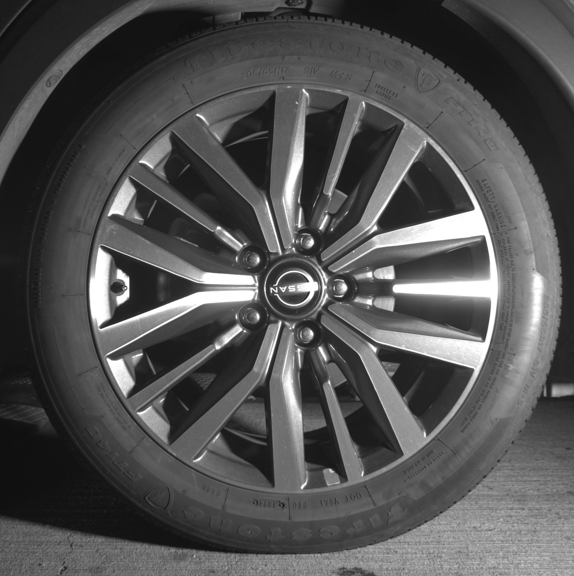 Used 2024 Nissan Kicks SV image 12