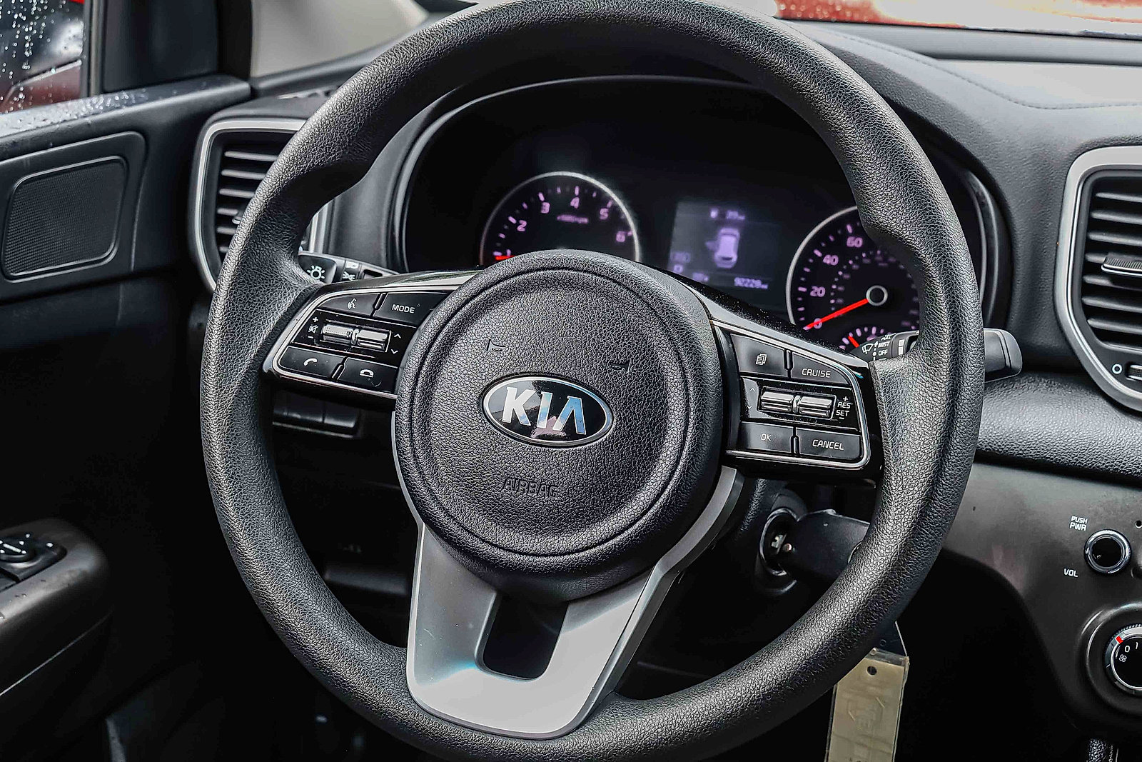 Used 2022 Kia Sportage LX AWD/4WD image 14