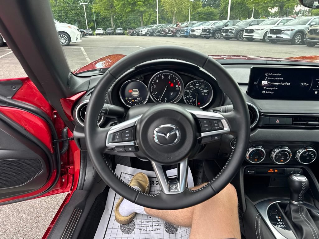 Certified 2025 MAZDA MX-5 Miata RF Grand Touring RWD image 14