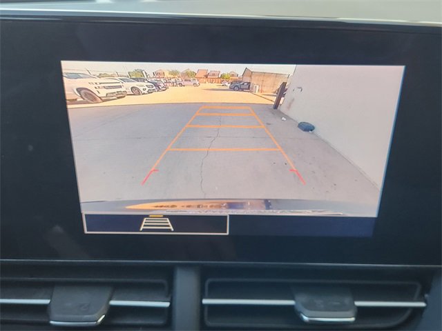 Used 2024 Chevrolet Trax LS w/ LS Convenience Package FWD image 6