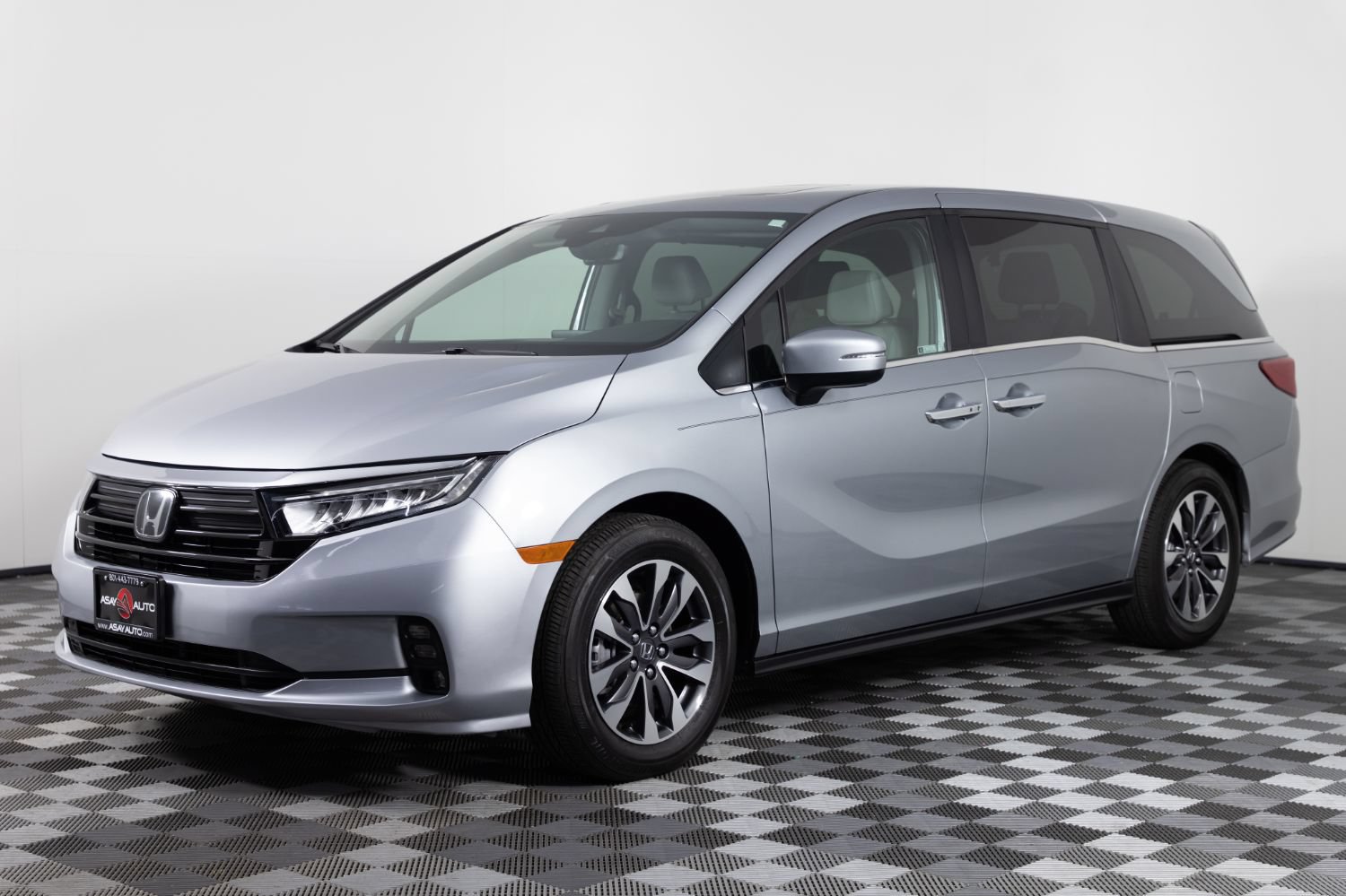 Used 2024 Honda Odyssey EX-L image 1