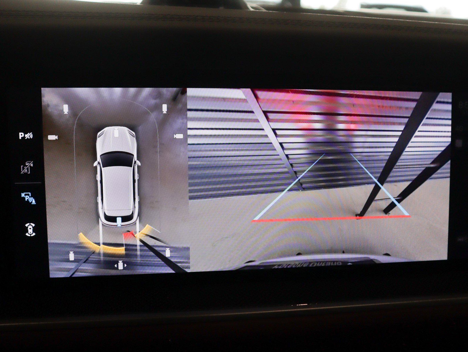 New 2026 Porsche Cayenne Turbo image 21