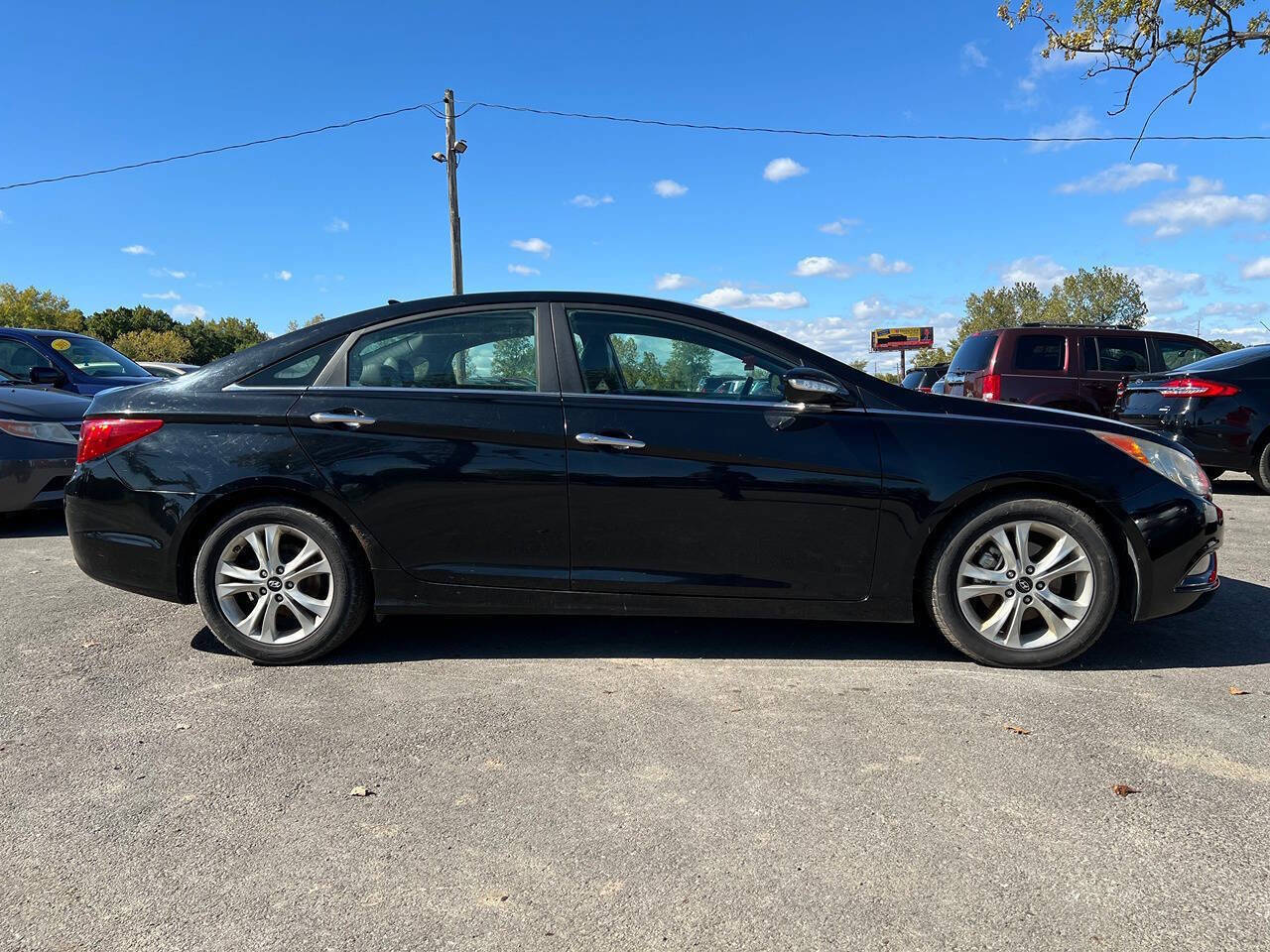 Used 2011 Hyundai Sonata Limited FWD image 5