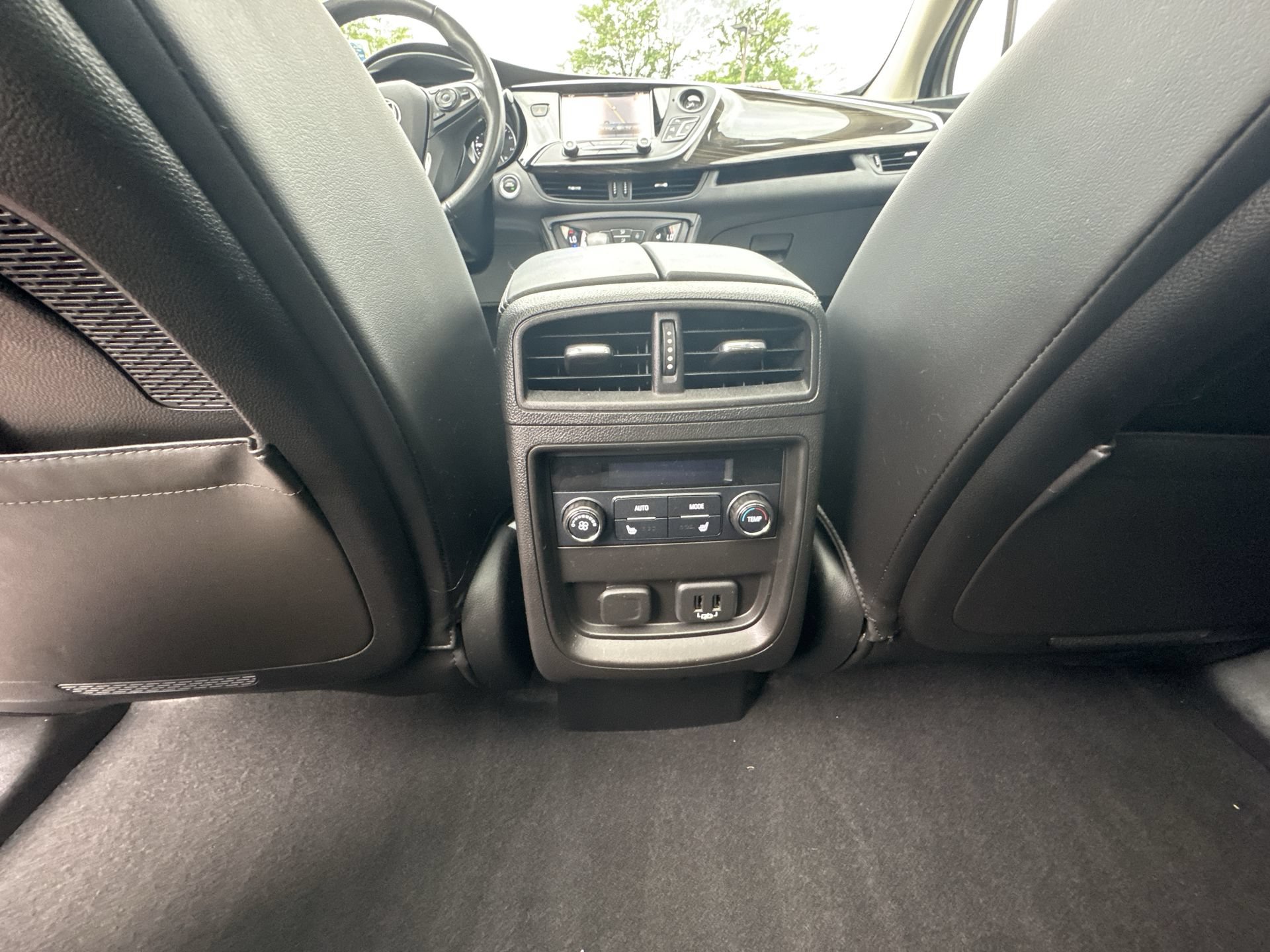 Certified 2019 Buick Envision Premium w/ Driver Confidence Package AWD/4WD image 22