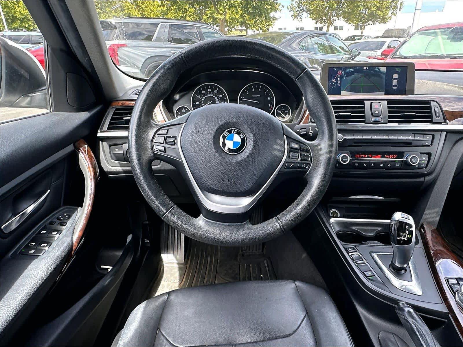 Used 2015 BMW 328i Sedan RWD image 11
