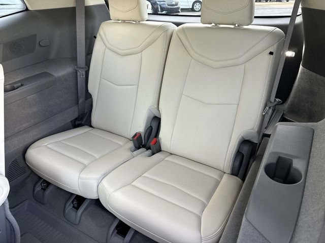 Used 2022 Cadillac XT6 Premium Luxury w/ LPO, Floor Liner Package AWD/4WD image 33