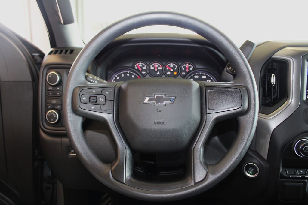 Used 2025 Chevrolet Silverado 1500 Custom Trail Boss AWD/4WD image 23