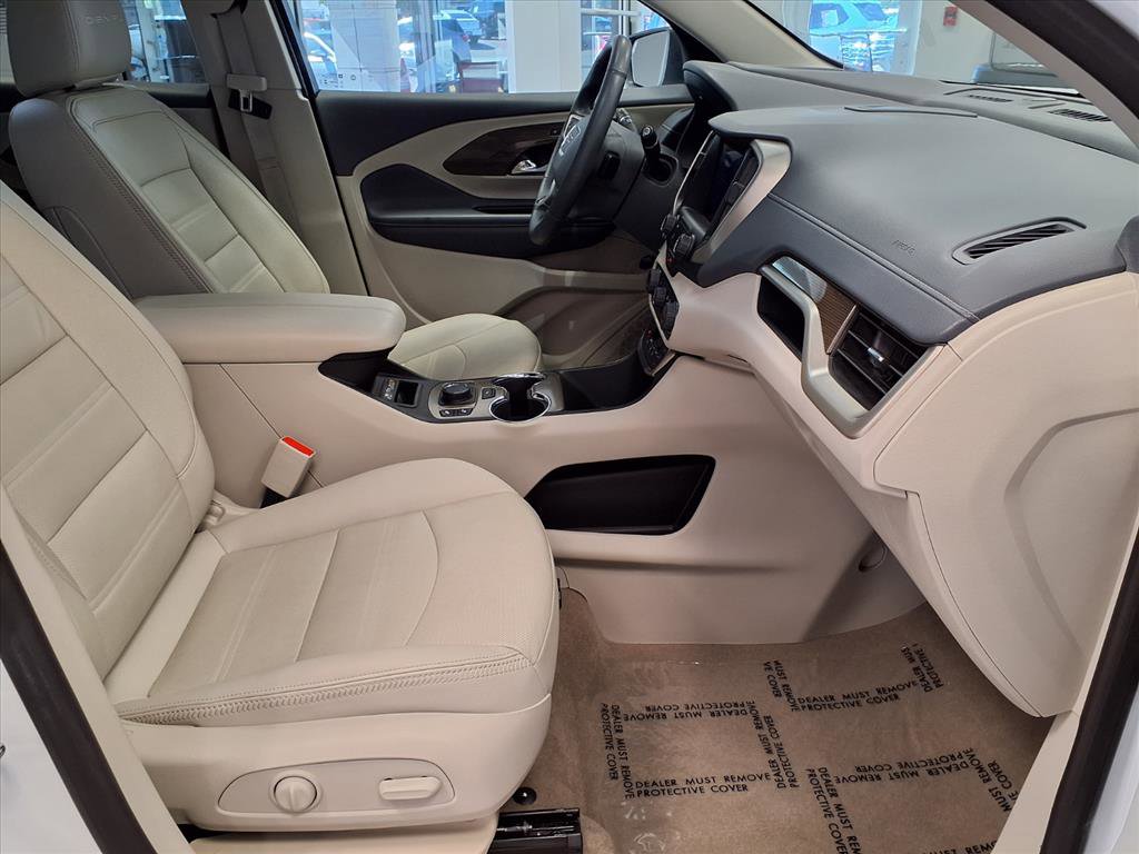 Used 2024 GMC Terrain Denali image 10