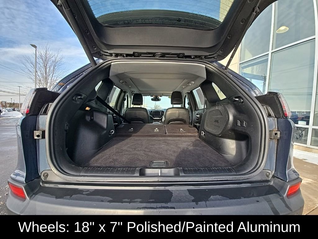 Used 2019 Jeep Cherokee Limited image 32