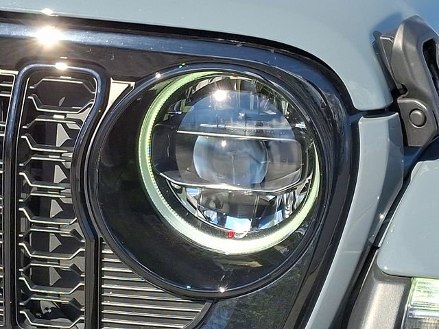 Used 2024 Jeep Gladiator Sport image 13