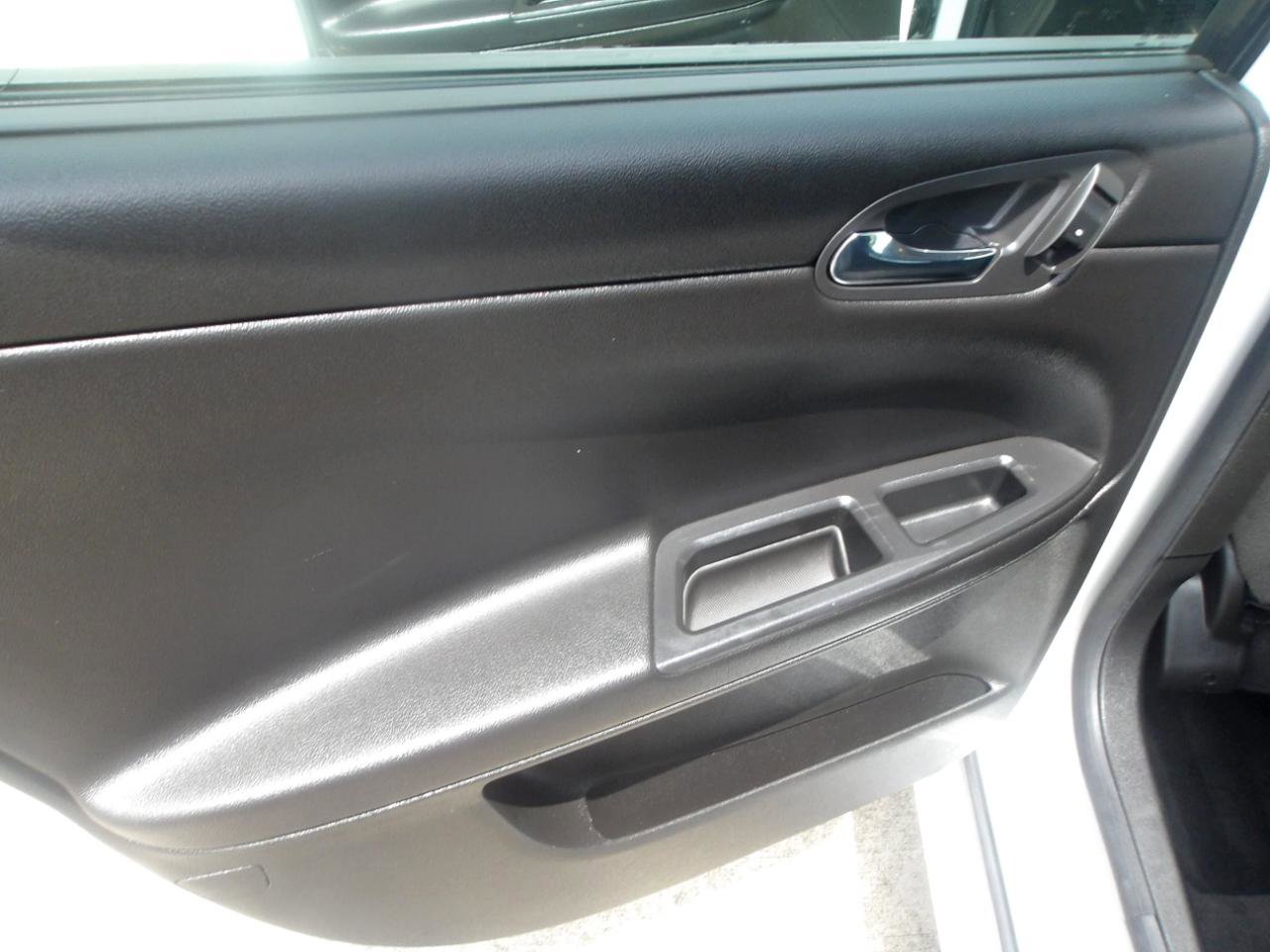 Used 2013 Chevrolet Impala LS FWD image 15