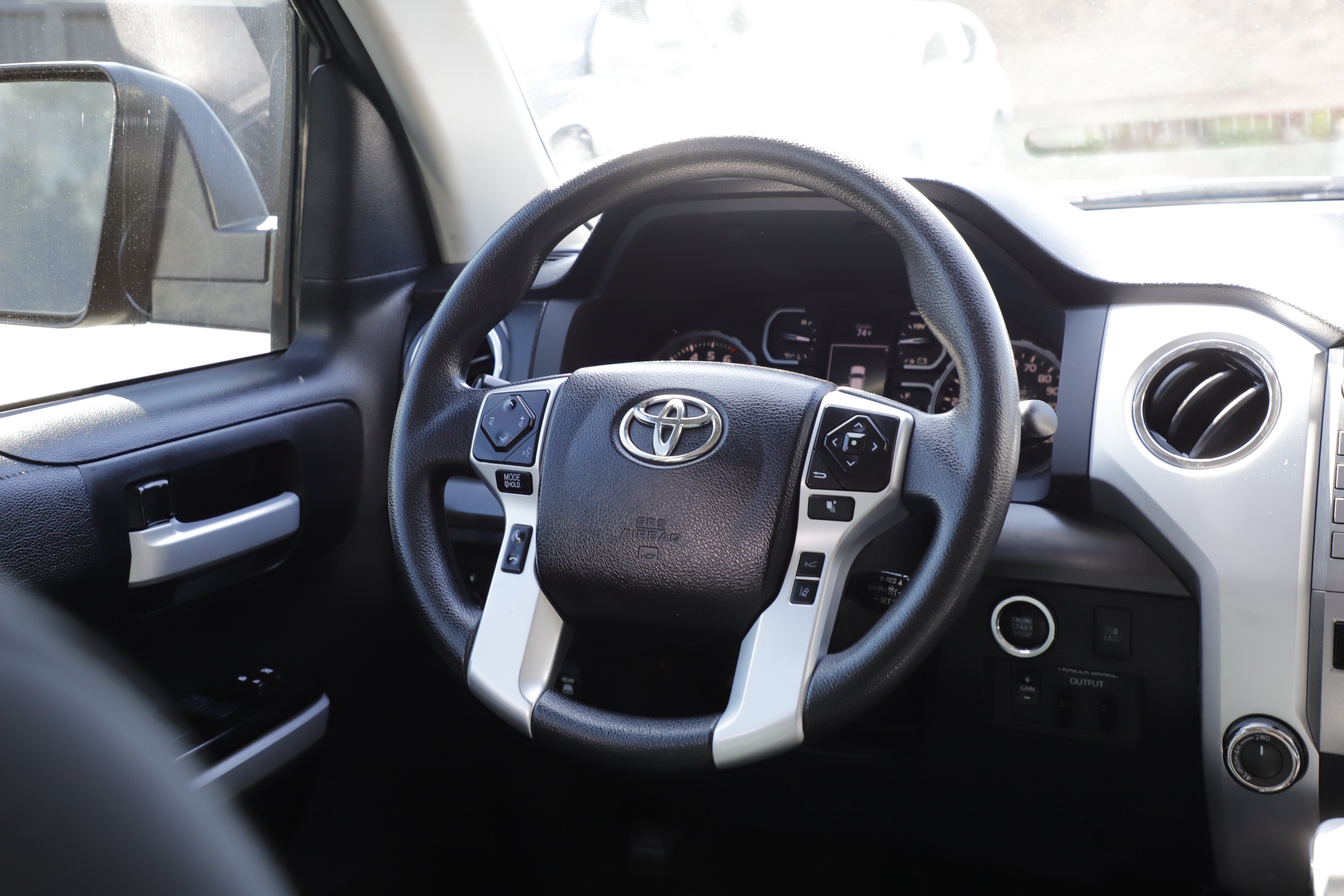 Used 2021 Toyota Tundra SR5 AWD/4WD image 15