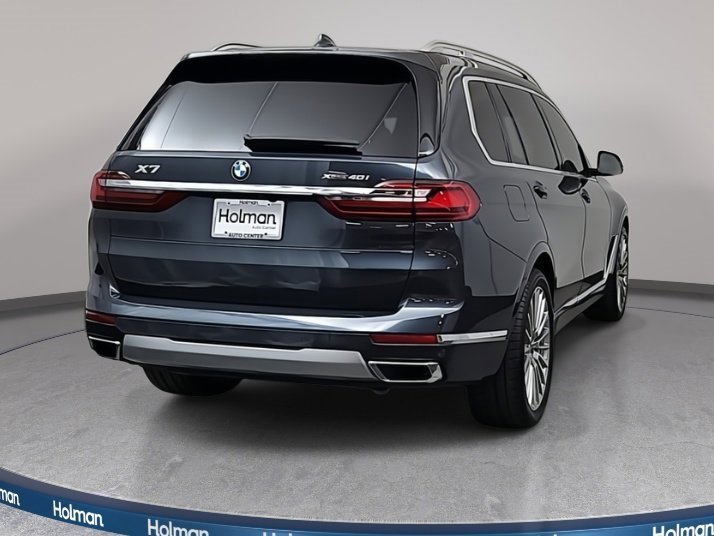 Used 2022 BMW X7 xDrive40i w/ Parking Assistance Package image 5