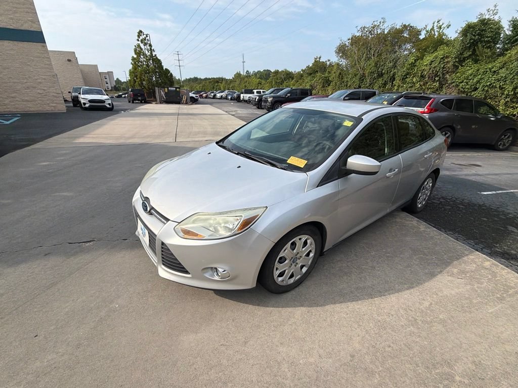 Used 2012 Ford Focus SE FWD image 7