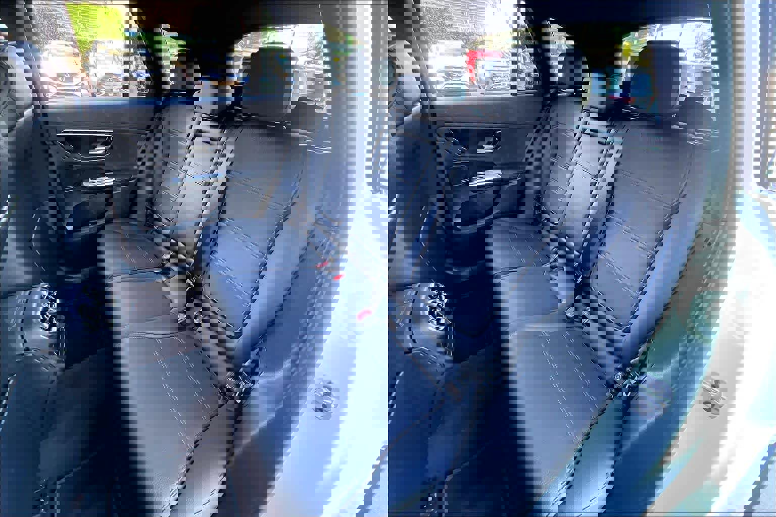 Used 2024 Mercedes-Benz GLC 300 image 20