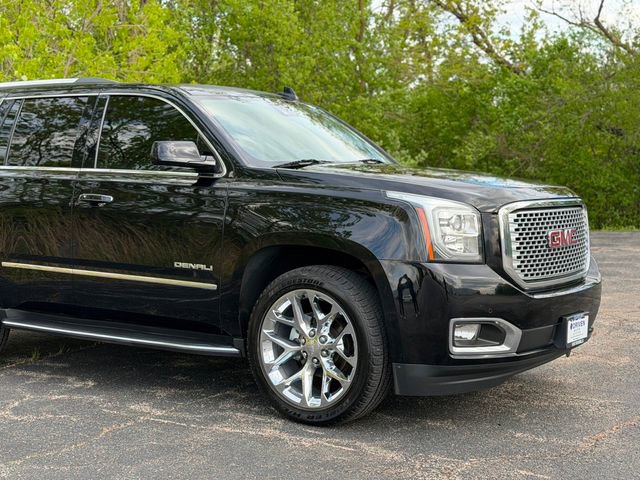 Used 2017 GMC Yukon Denali w/ Open Road Package AWD/4WD image 5
