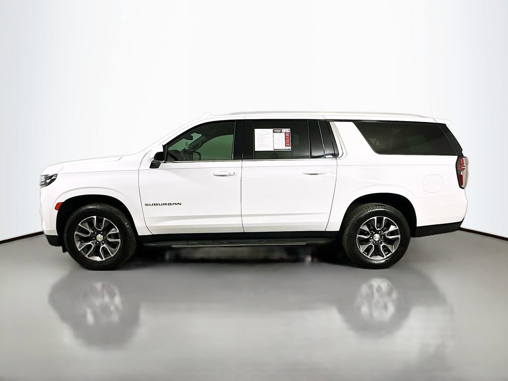 Used 2021 Chevrolet Suburban LT w/ Rear Media and Nav Package RWD image 5