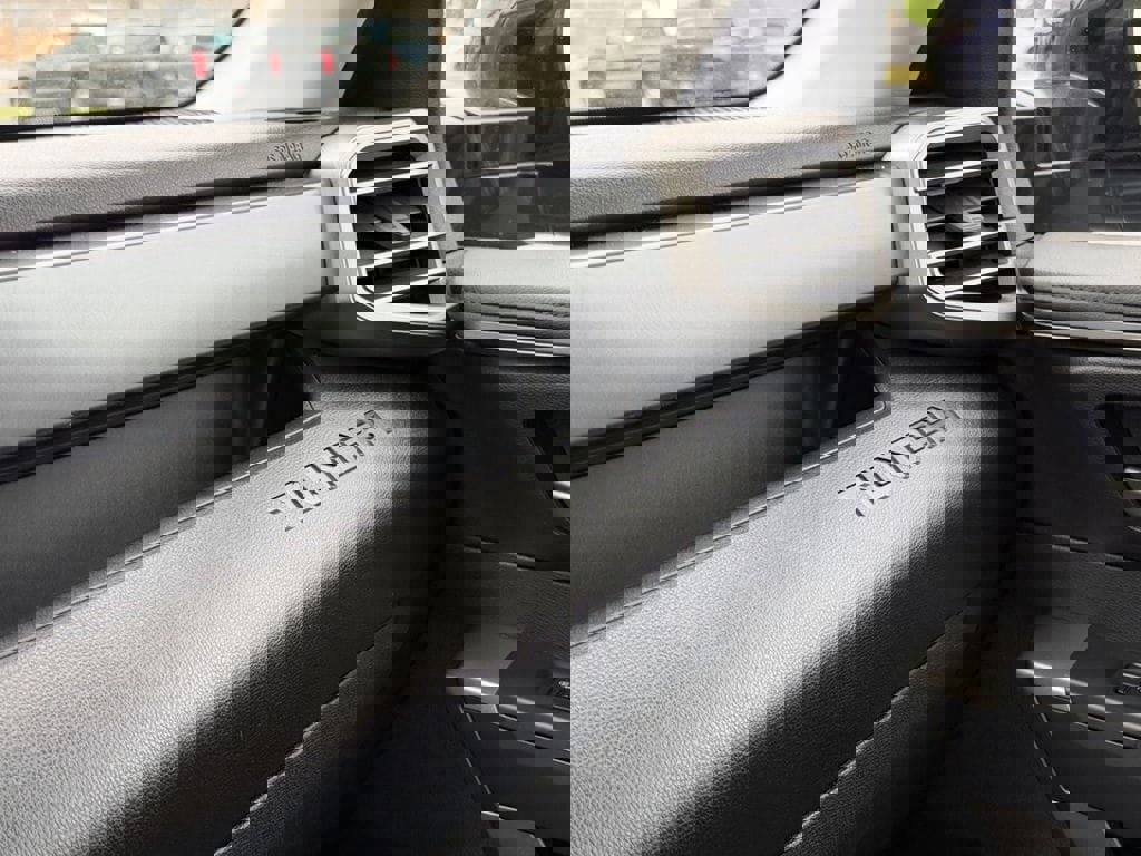 Used 2023 Toyota Tundra SR5 w/ SR5 Premium Package AWD/4WD image 29