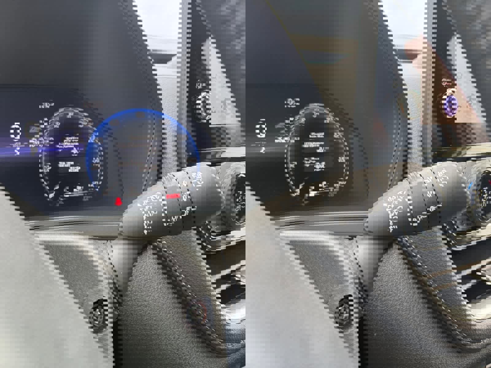 Used 2024 Toyota Grand Highlander Limited image 21