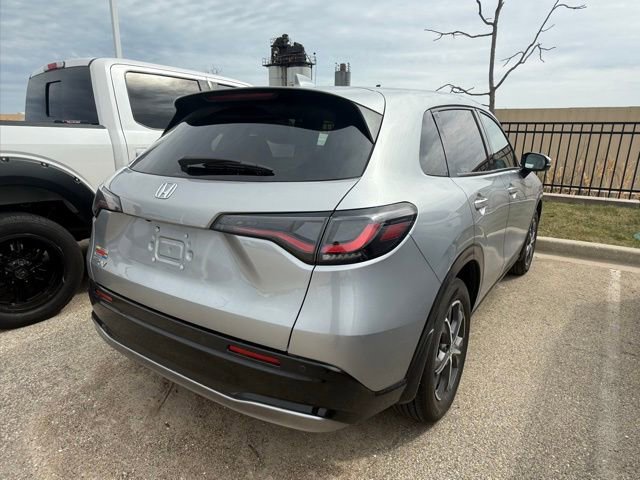 Used 2024 Honda HR-V EX-L image 4